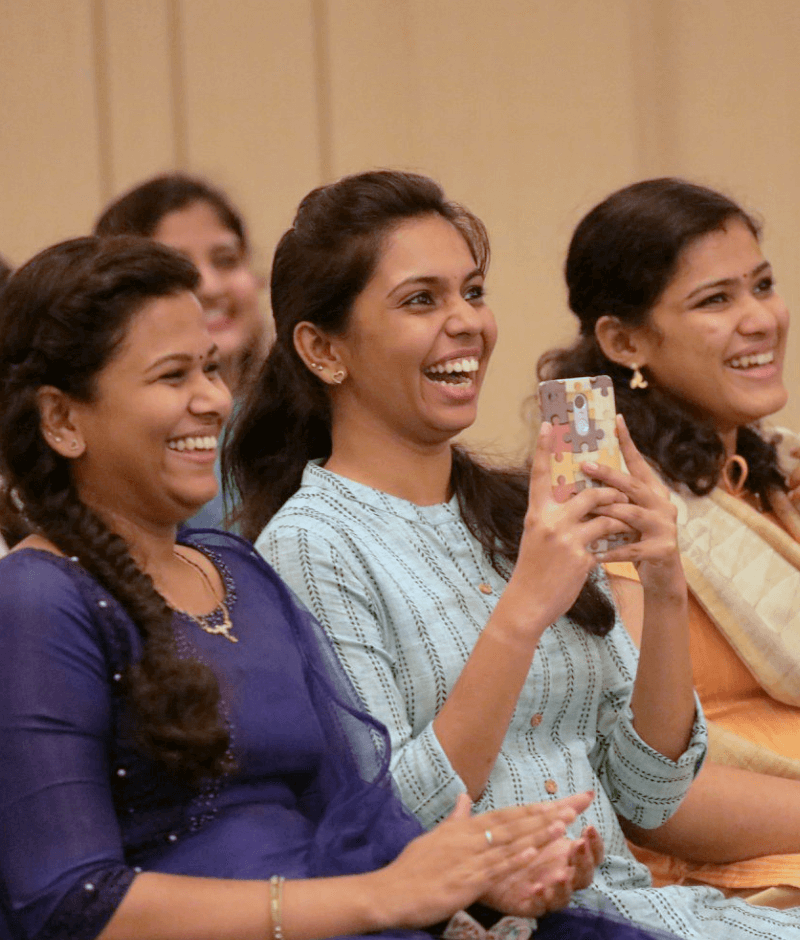 careers-page-teams-fullcontact-india@2x